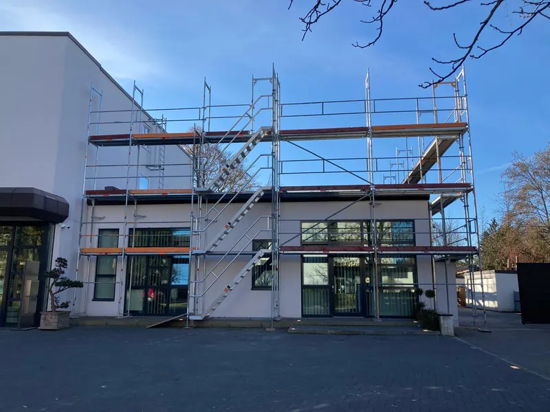Detailansicht eines Gerüstaufbaus